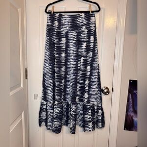 Tommy Hilfiger Blue and White Patterned Maxi Skirt